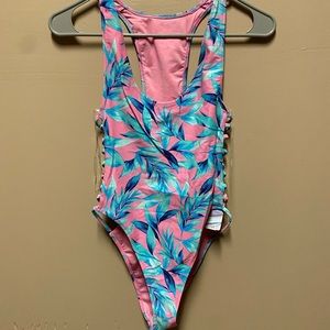 Super Cute 1 Piece Bikini 💞